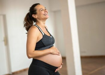 Mujer embarazada, embarazo, ejercicio