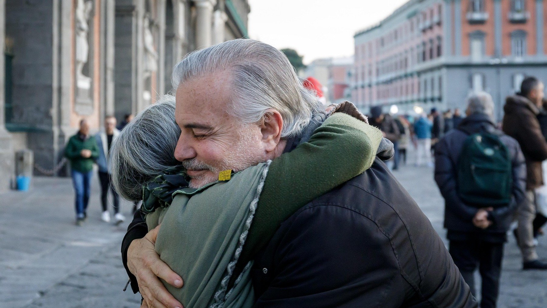 Hábito diario en personas mayores de 65 años para mejorar la salud mental, mejores hábitos diarios en la tercera edad, rutinas para evitar el deterioro cognitivo, mejorar la salud mental en la jubilación, beneficios de la siesta en la vejez.