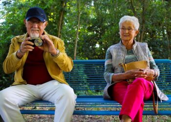 El hobby perfecto en mayores para evitar el deterioro cognitivo, mejores aficiones para estimular el cerebro en jubilados, beneficios de cocinar en personas mayores, mejores hobbies según los expertos para jubilados, cómo evitar el deterioro cognitivo.