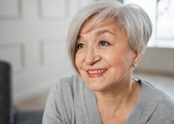 Corte de pelo, mujeres, belleza