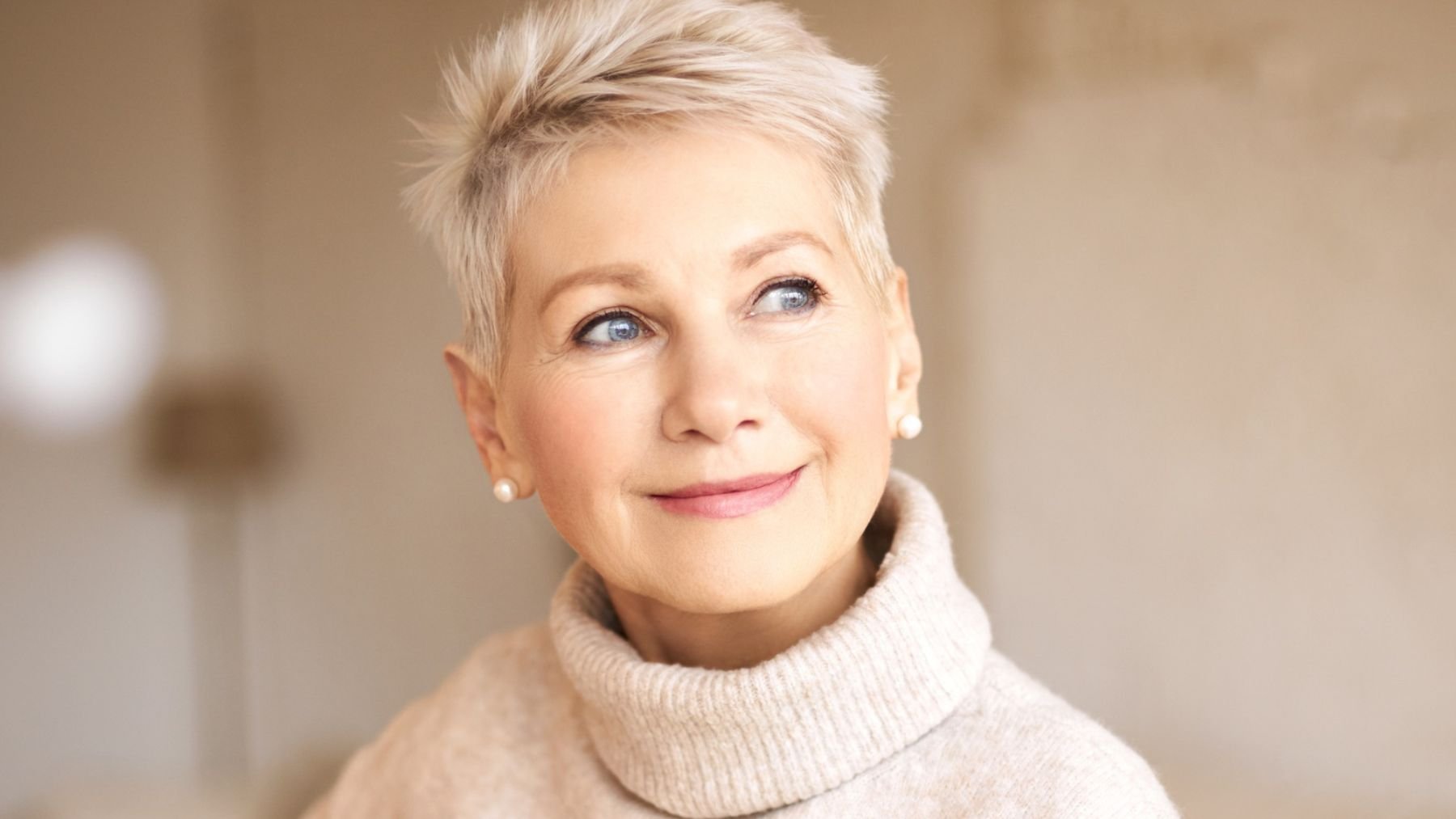 Corte de pelo, mujer, belleza