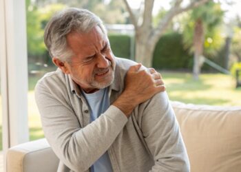 Hombre, dolor, molestia