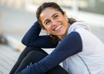 Mujer sonriendo, mujer, ejercicio, deporte