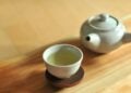 Ni agua ni café: la bebida que te ayuda a limpiar el hígado de forma natural con sólo un vaso diario