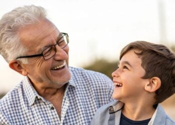 Abuelo, nieto, pasatiempo