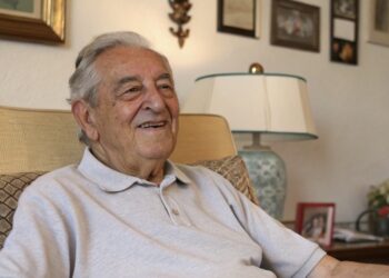 Abuelo, actividades sociales