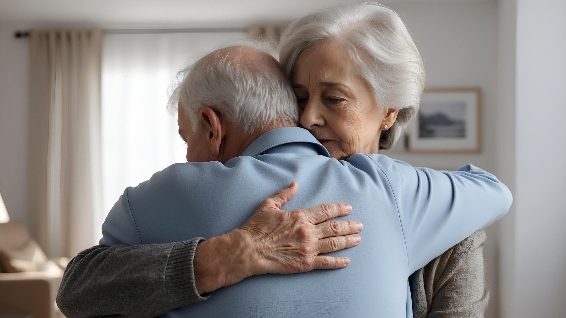 Importancia de hablar para entrenar la mente en la vejez, evitar el deterioro cognitivo en la jubilación, cómo fortalecer el cerebro, beneficios de leer en voz alta, beneficios de socializar en la tercera edad.