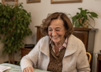 Juego de mesa, mujer, pasatiempo