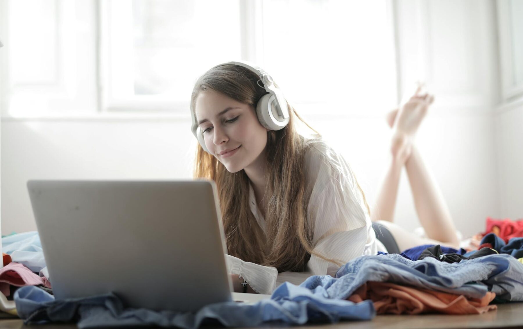 Tu descanso está en peligro: esto es lo que te puede pasar si te quedas dormido escuchando un podcast