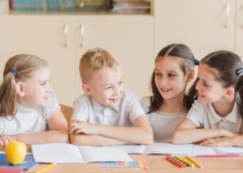 Actividad extraescolar, niños, psicología