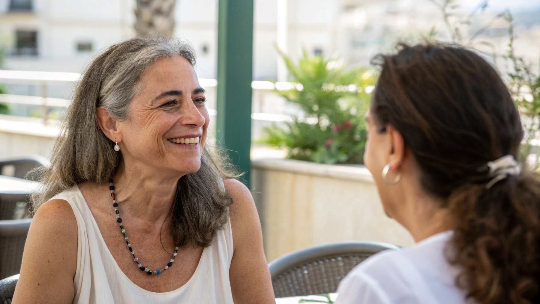 Mujeres, felices, hablar