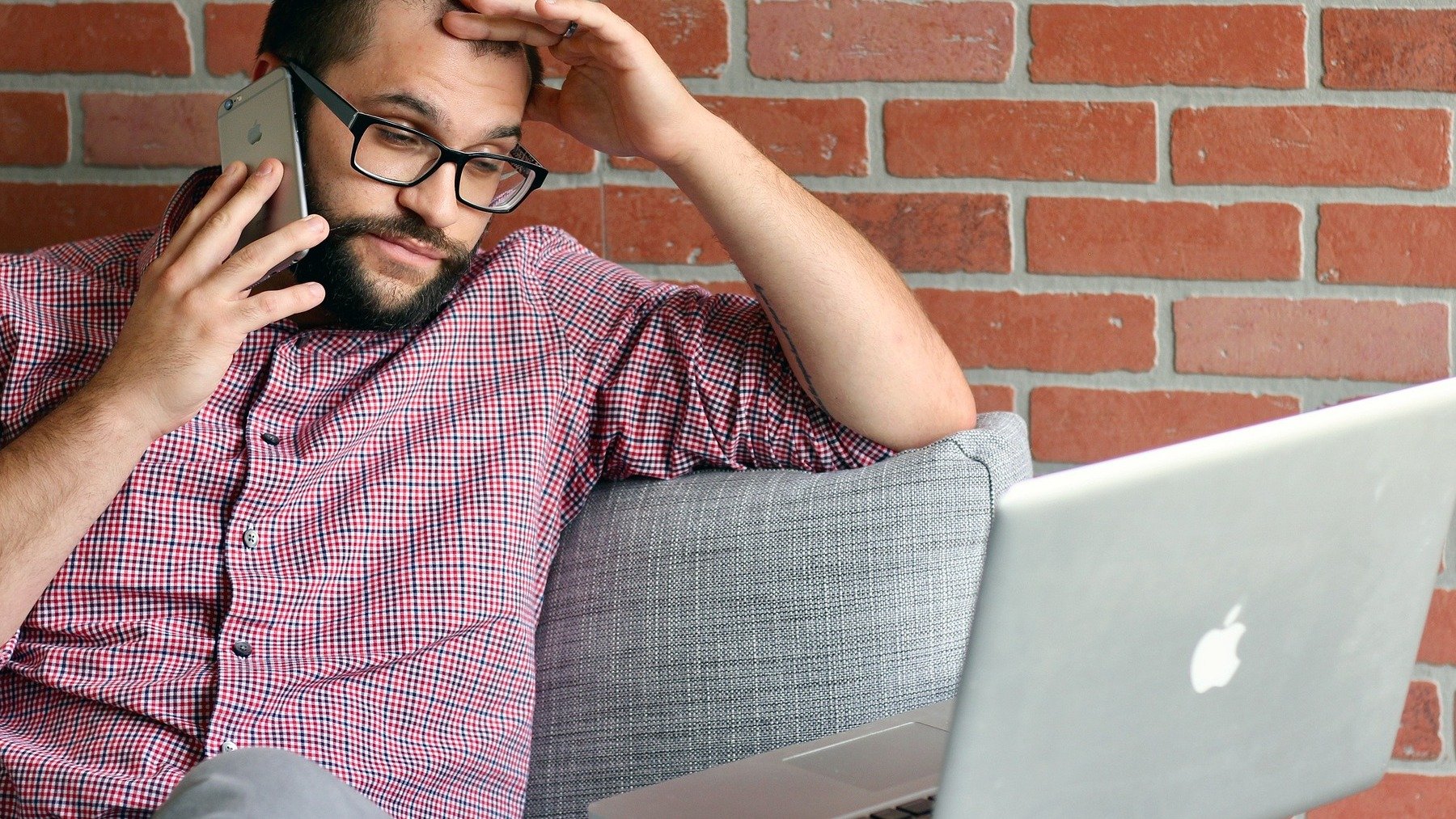 Por qué el estrés puede ser bueno en el trabajo, estudio científico a favor del estrés laboral, estrés y ansiedad en el trabajo, cómo combatir el estrés en el trabajo.