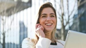 Las personas con mayor inteligencia emocional siempre dicen esta palabra en lugar de «lo siento»