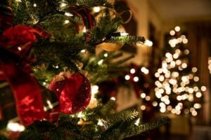 La ciencia explica el afecto de las luces de Navidad en tu ánimo: la razón por la que las ponemos cada vez antes