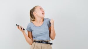 Beatriz Crespo, doctora: «Tarareando una canción alargas la exhalación y reduces el estrés en sólo 60 segundos»