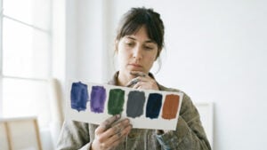 Si te inclinas siempre hacia estos colores, la psicología dice que eres una persona más intuitiva que el promedio