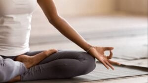 ¿Practicas yoga pero no ves resultados? Estos 5 errores podrían ser la razón