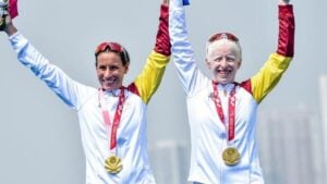 El sencillo hábito que comparten las personas más felices, según una médica y medallista paralímpica española