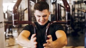 Suena muy raro, pero la ciencia lo avala: si dices más palabrotas podrías mejorar tu rendimiento físico y deportivo