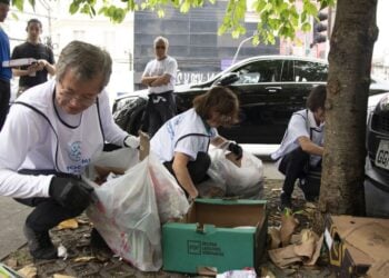 Adultos mayores participando de un evento de Spogomi. (Foto: Oficina de Administración de la Copa Mundial Spogomi)
