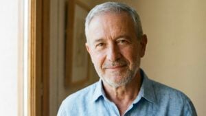 Ni crucigramas ni novelas: el pasatiempo que combate el declive cognitivo incluso 20 años más tarde, según expertos