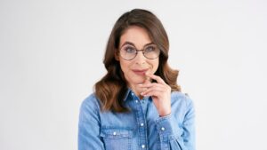 Quizá seas una de ellas sin saberlo: las personas más inteligentes aprenden estas 7 lecciones demasiado tarde