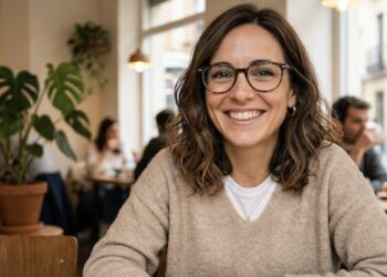 Mujer, lentes, inteligencia, CI