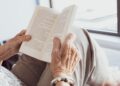 La psicología sugiere que las personas que llegan a los 70 años y comprueban que sus hijos ya no les necesitan pueden experimentar una profunda sensación de abandono