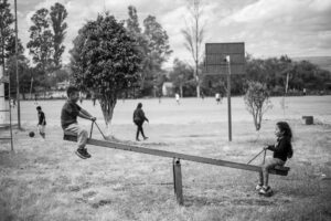 La psicología ha llegado a la conclusión que las personas que nacieron entre 1960 y 1970 son la última generación que tuvo una infancia realmente feliz