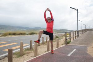 Piti Pinsach, experto en fitness y ex atleta de élite: «A partir de los 50 años, estos 5 ejercicios son los que conviene evitar si no quieres acabar lesionado»