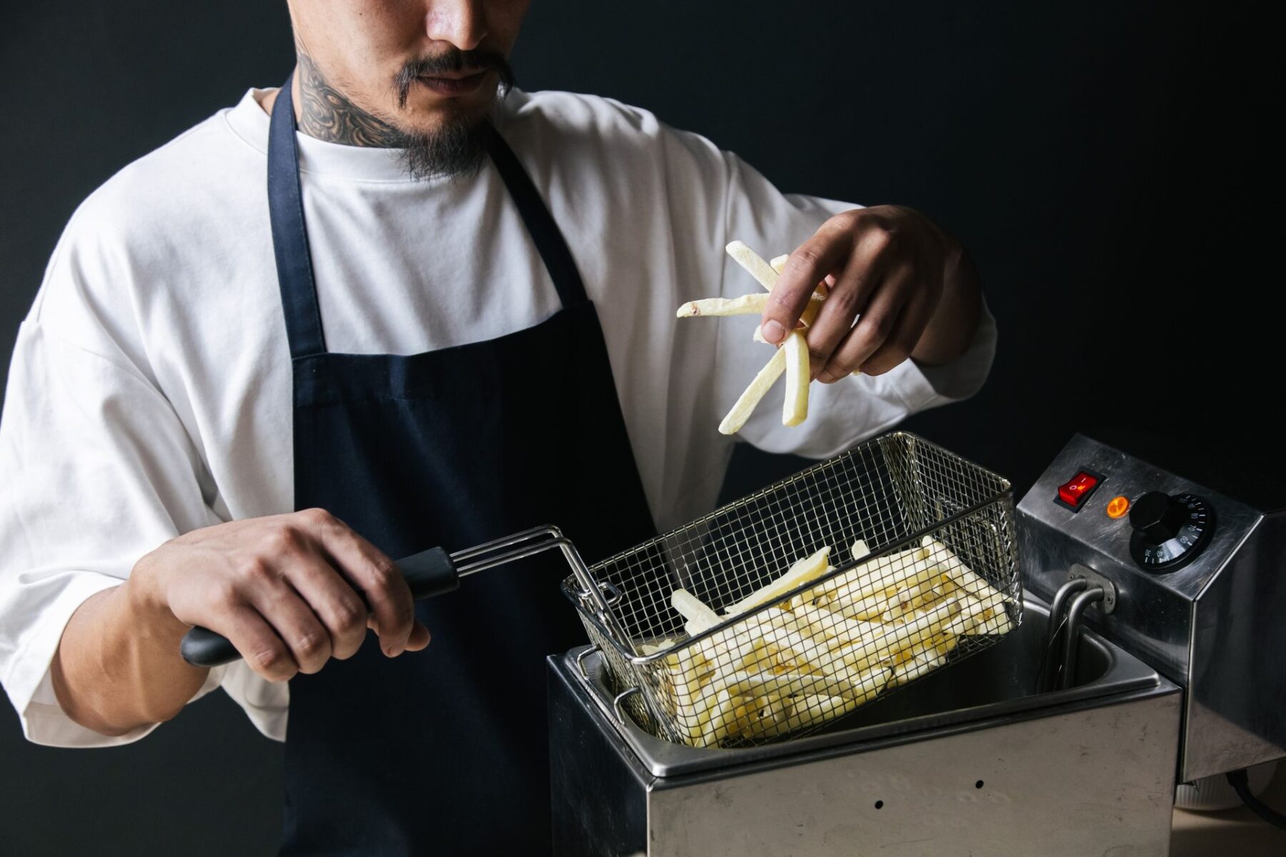 ¿Freidora de aire o sartén? Los expertos desmontan el gran mito sobre cuál es más saludable