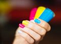 La psicología llega a la conclusión de que las mujeres que siempre llevan las uñas hechas no lo hacen sólo por estética si no para reafirmarse frente al malestar
