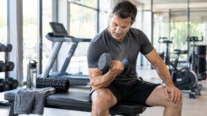 José Acosta, entrenador personal y experto en fitness: «A partir de los 50 años, muchas personas dicen que cuando paran les cuesta volver a arrancar»