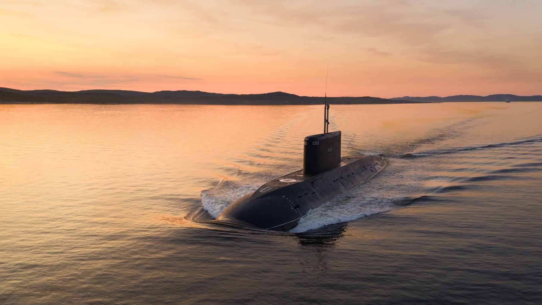 A U.S. Navy Virginia-class attack submarine conducting sea trials.