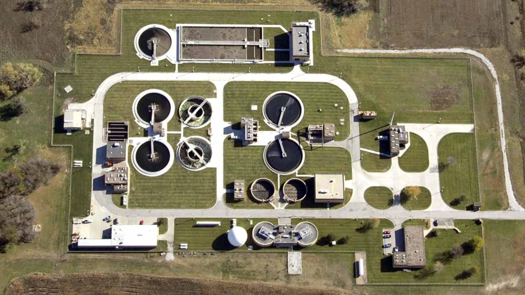 A construction site in Lincoln, Nebraska, where a new pipeline is being installed to transport cooling water from a data center.