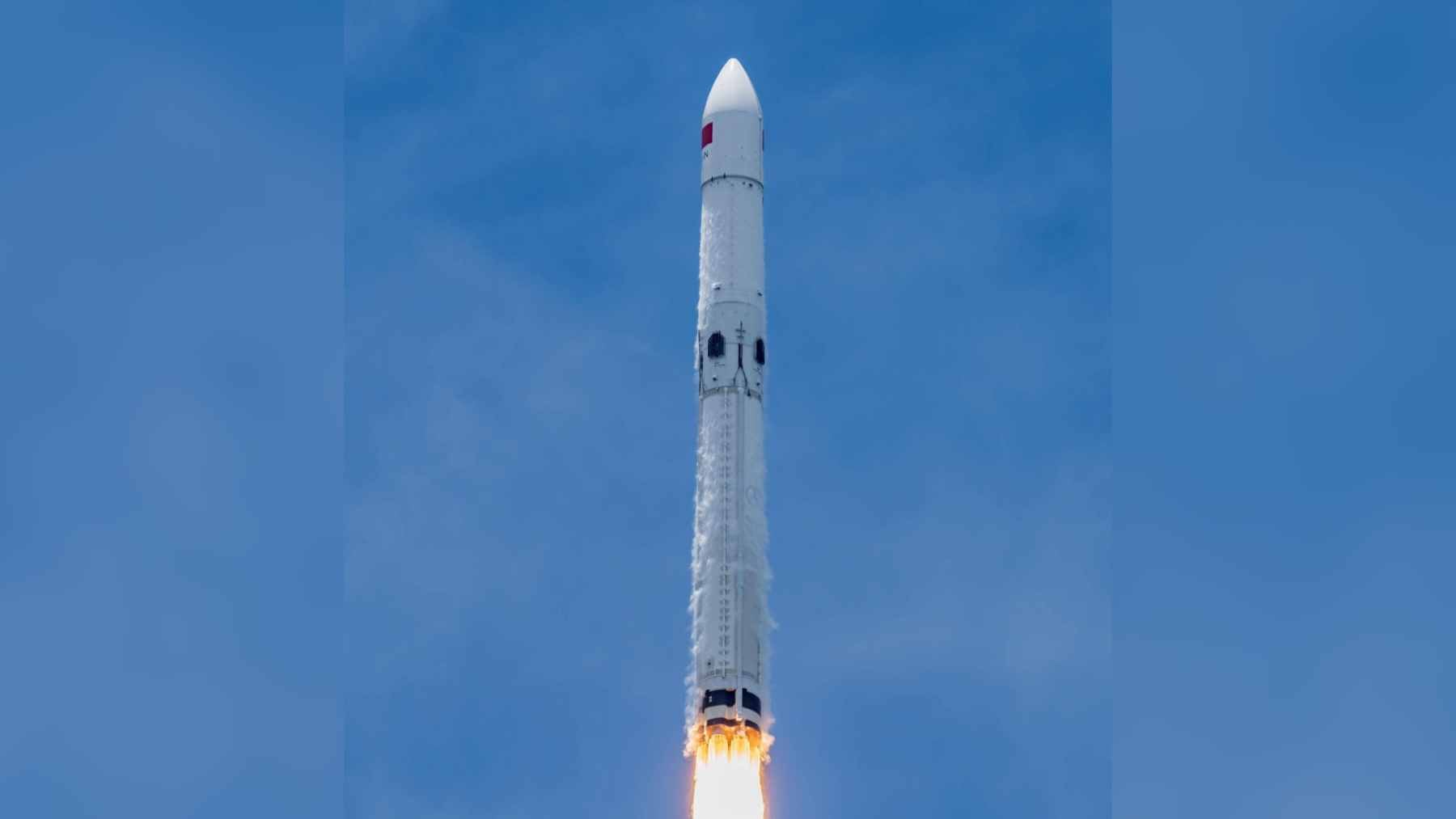 China landed a reusable rocket on its first attempt: the quiet leap that could reshape the space race 1 The first-stage booster of a Chinese Long March 10B rocket caught successfully in a high-strength recovery net on a ship at sea.