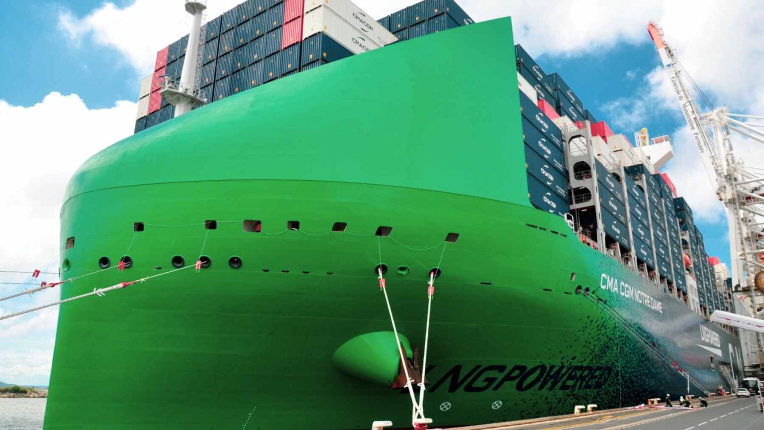 France's largest container ship, the equivalent of 20,000 trucks, just ...