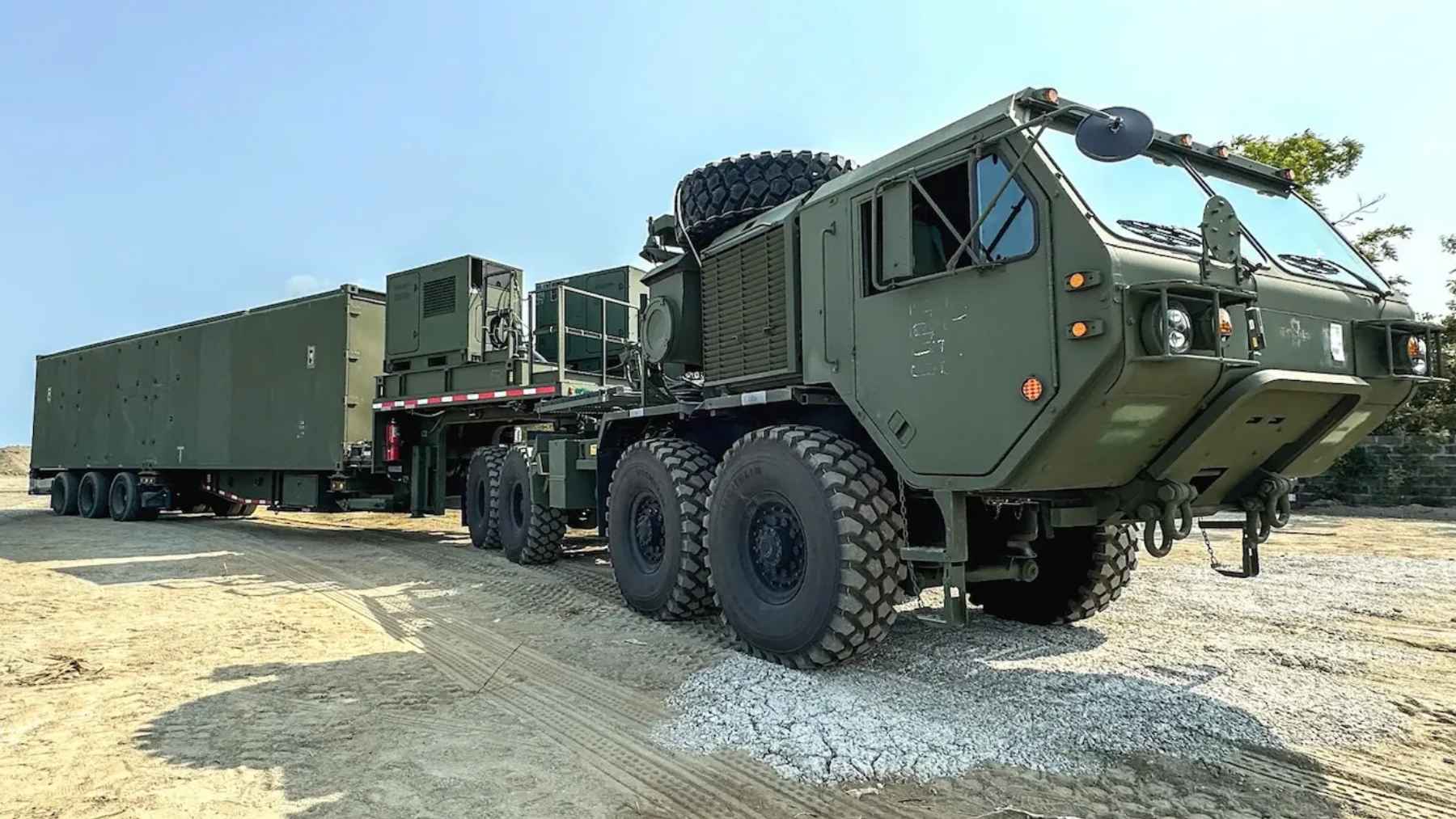The US has approved selling Tomahawk cruise missiles to Germany: what Berlin can now reach might unsettle Moscow 2 A U.S. Navy Tomahawk cruise missile launch representing Germany's proposed acquisition of long-range strike weapons and Typhon mobile launchers.