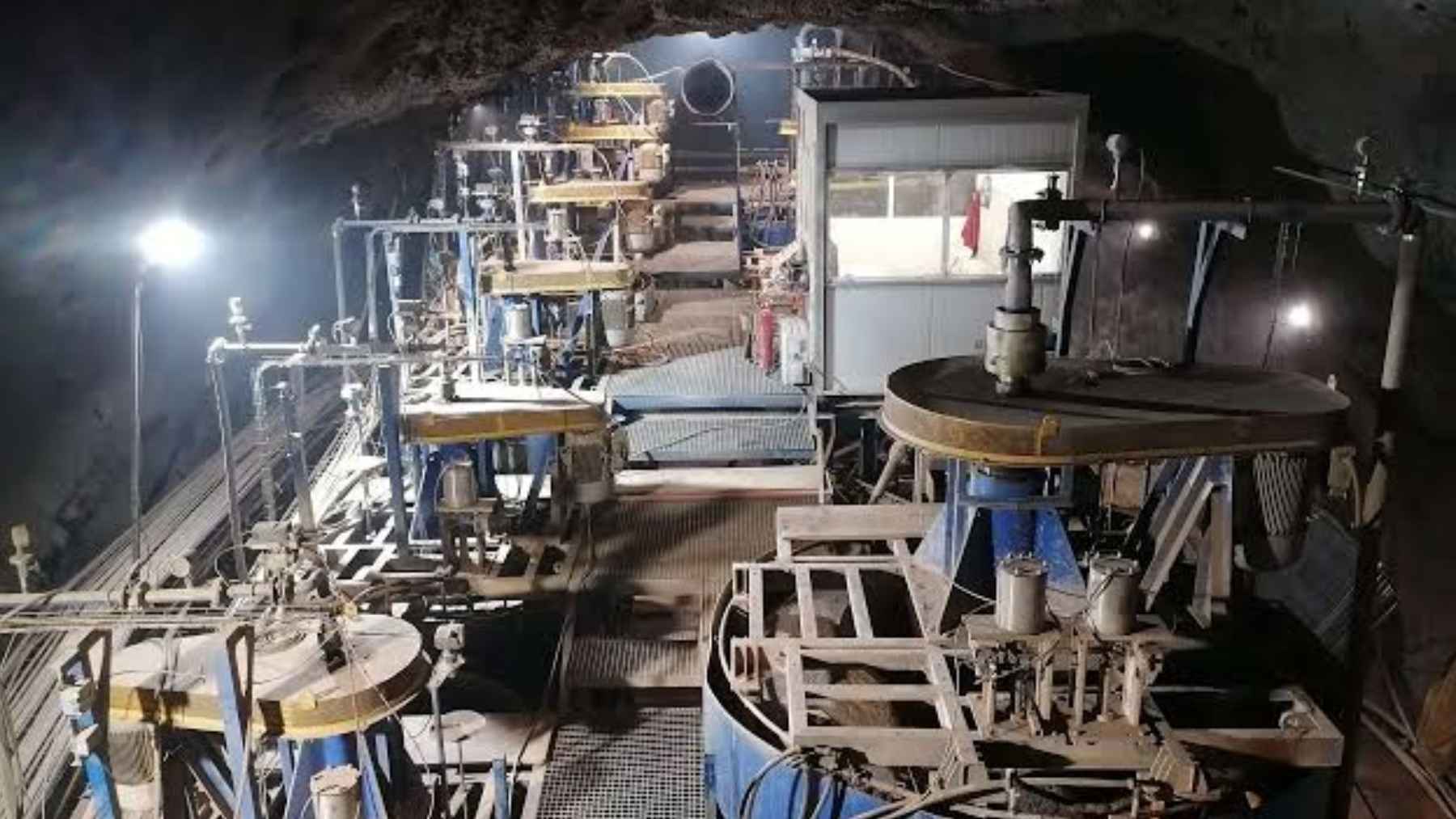 An active industrial mining operation in southern Spain representing the critical mineral extraction of strontium and fluorspar across Granada.