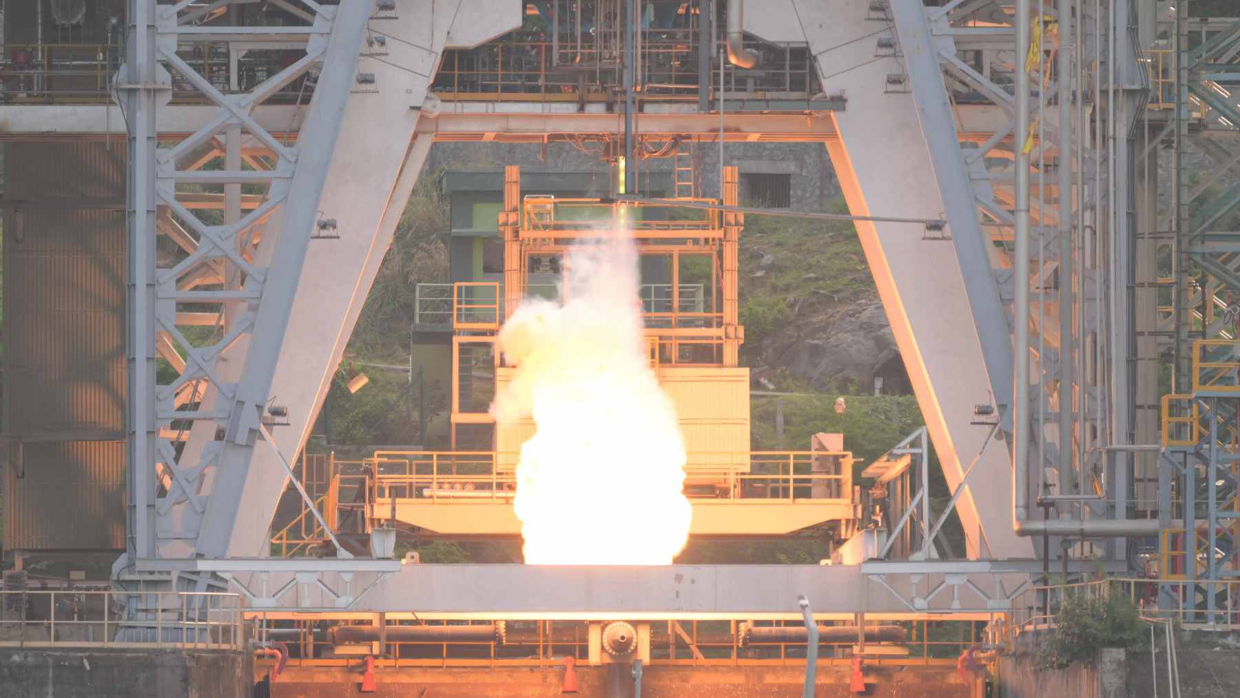 ISRO scientists monitoring the Semi-Cryogenic Engine Power Head Test Article during a successful hot test at the Mahendragiri facility.