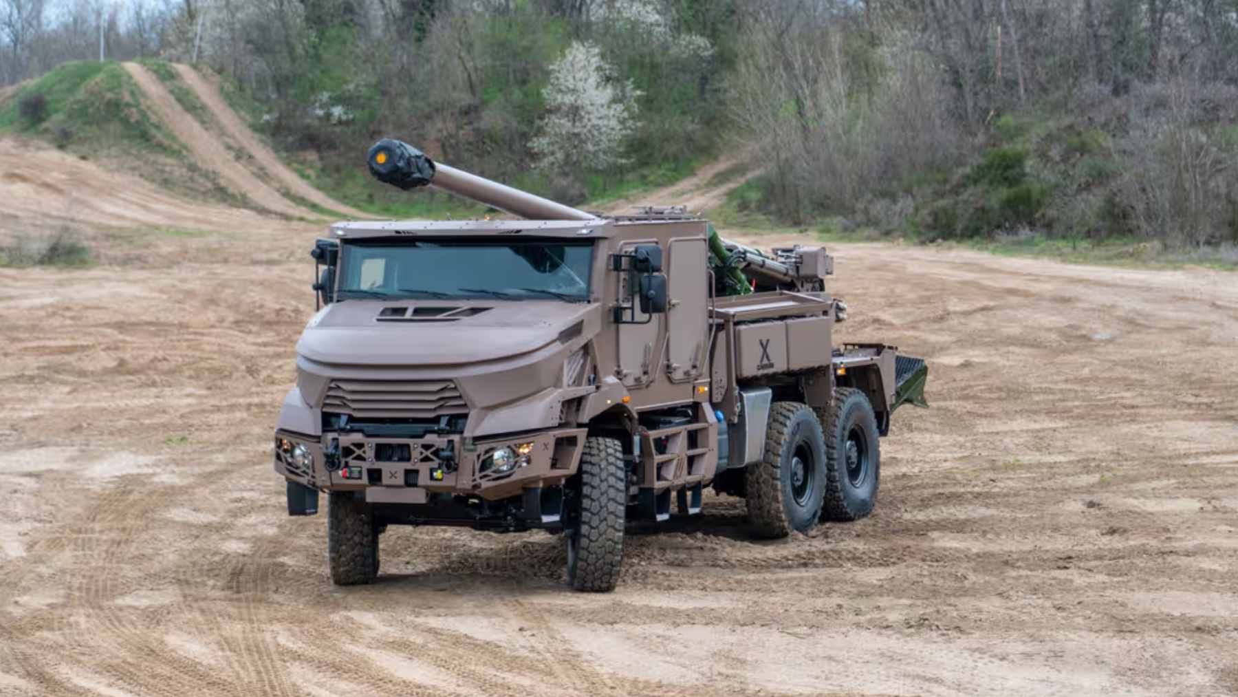 Europe's largest tank maker, builder of the Leopard 2, is going public, and Berlin wants control 1 A Leopard 2 main battle tank on display, showcasing the heavy manufacturing capabilities of KNDS.