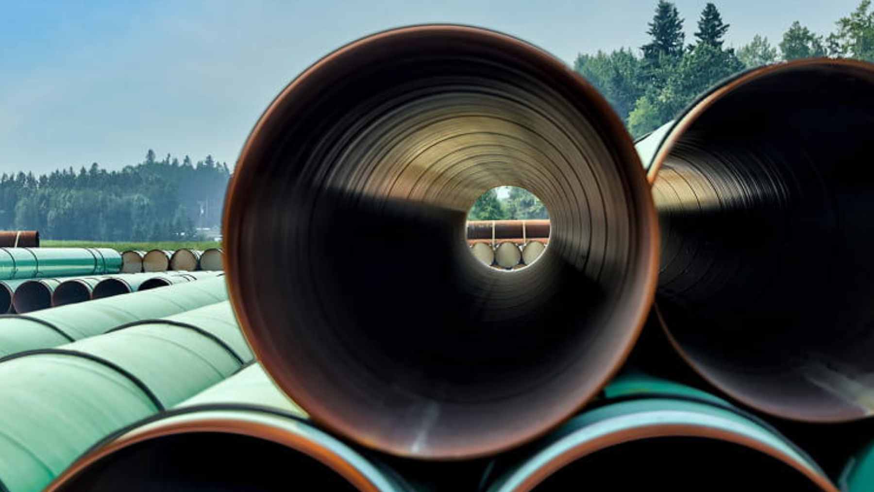 A map graphic outlining the proposed Northern Shield crude oil pipeline corridor stretching from Alberta to Ontario, representing a major new infrastructure strategy for Canadian energy.