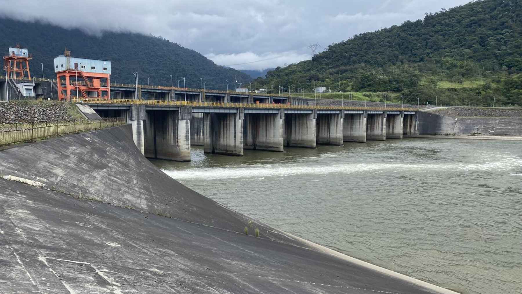 The Coca Codo Sinclair hydroelectric power plant infrastructure in Ecuador, representing energy generation challenges and river erosion.