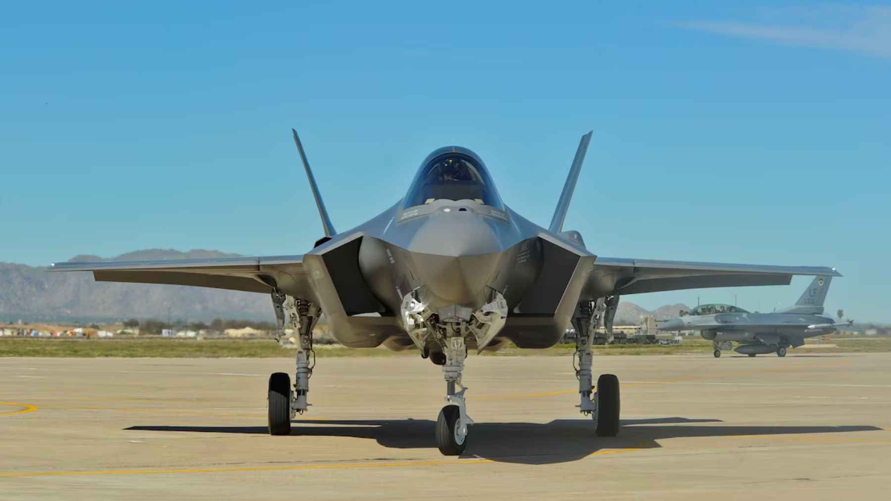 Turkey is said to be reselling the Russian S-400 it bought, and the deal could reopen the F-35 2 An S-400 air defense missile system launcher, representing diplomatic negotiations, military procurement, and U.S. F-35 restrictions.