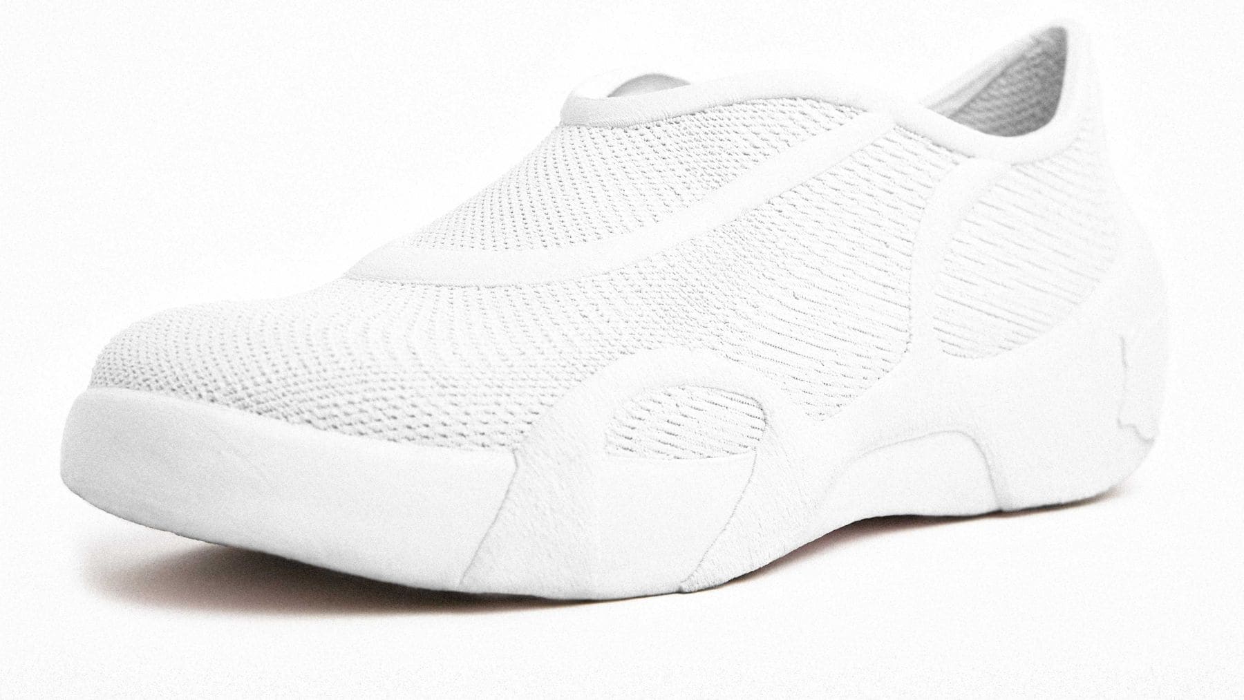 Zapatillas Callnak Arjè impresas en 3D en Elda y fabricadas bajo demanda con material reciclable.