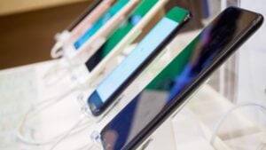 Las baterías de Litio tienen los días contados: los móviles van a usar tecnología SiC con una capacidad de carga de 420 mAh/g