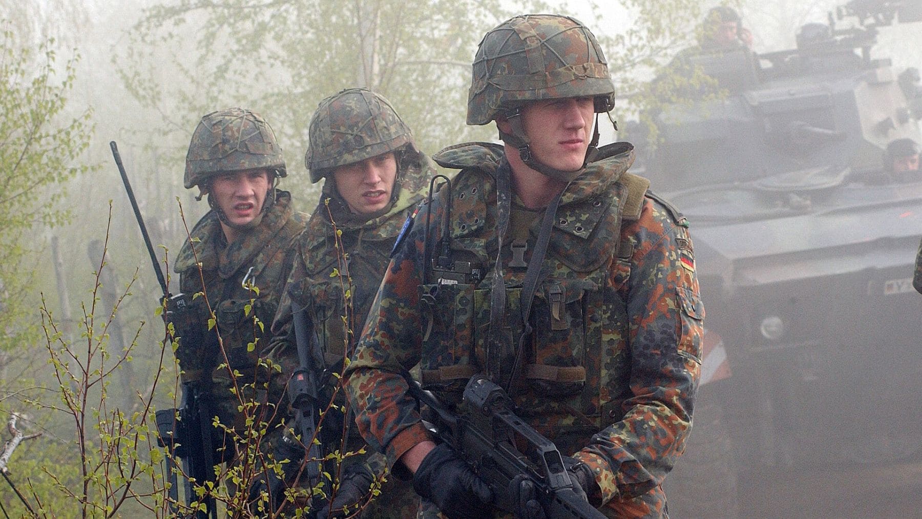 Soldados de la Bundeswehr durante un entrenamiento tras la reforma del servicio militar en Alemania.