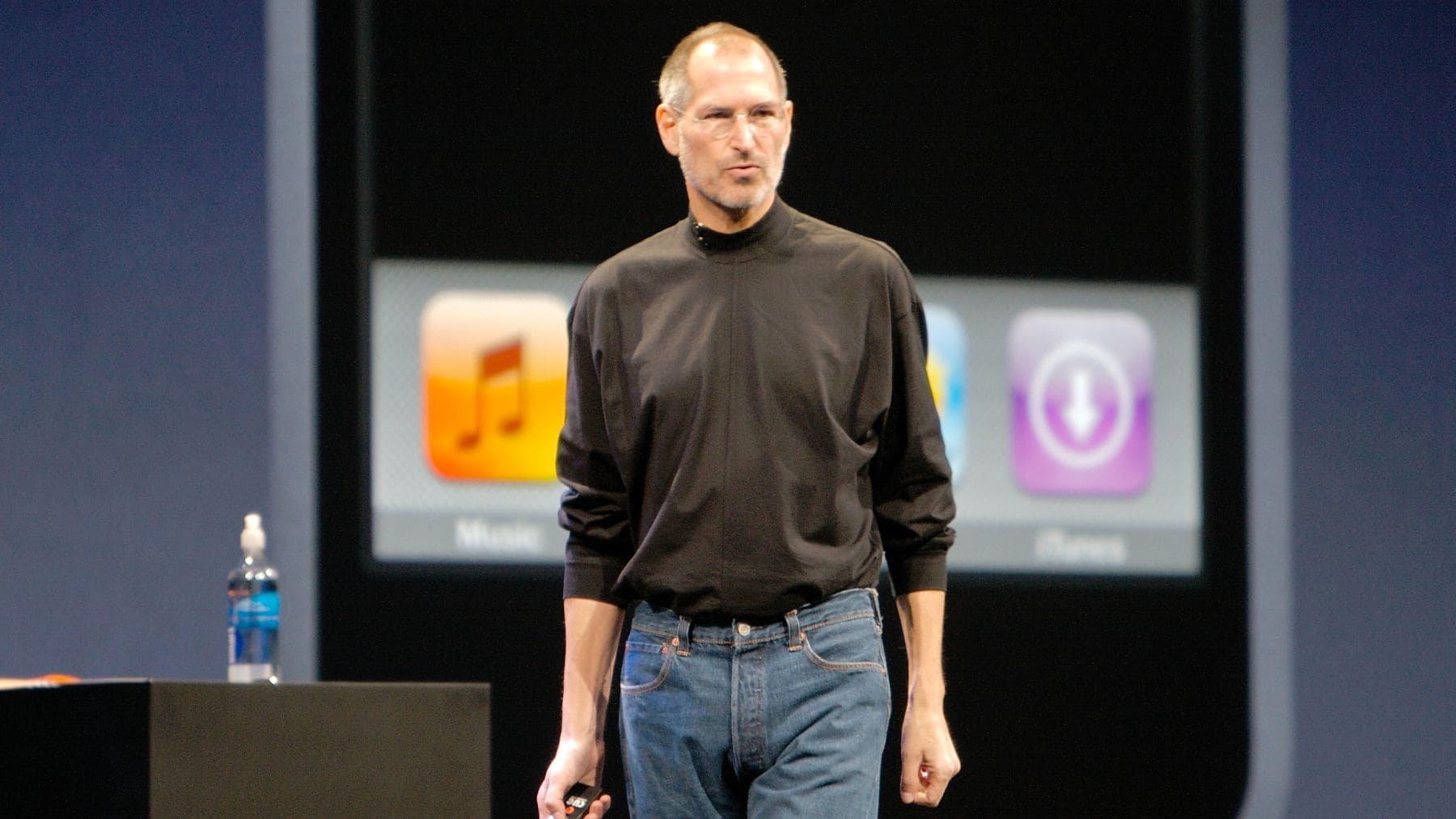 La reflexión de Steve Jobs sobre el tiempo que sigue inspirando años después y que muchos citan sin conocer su origen real