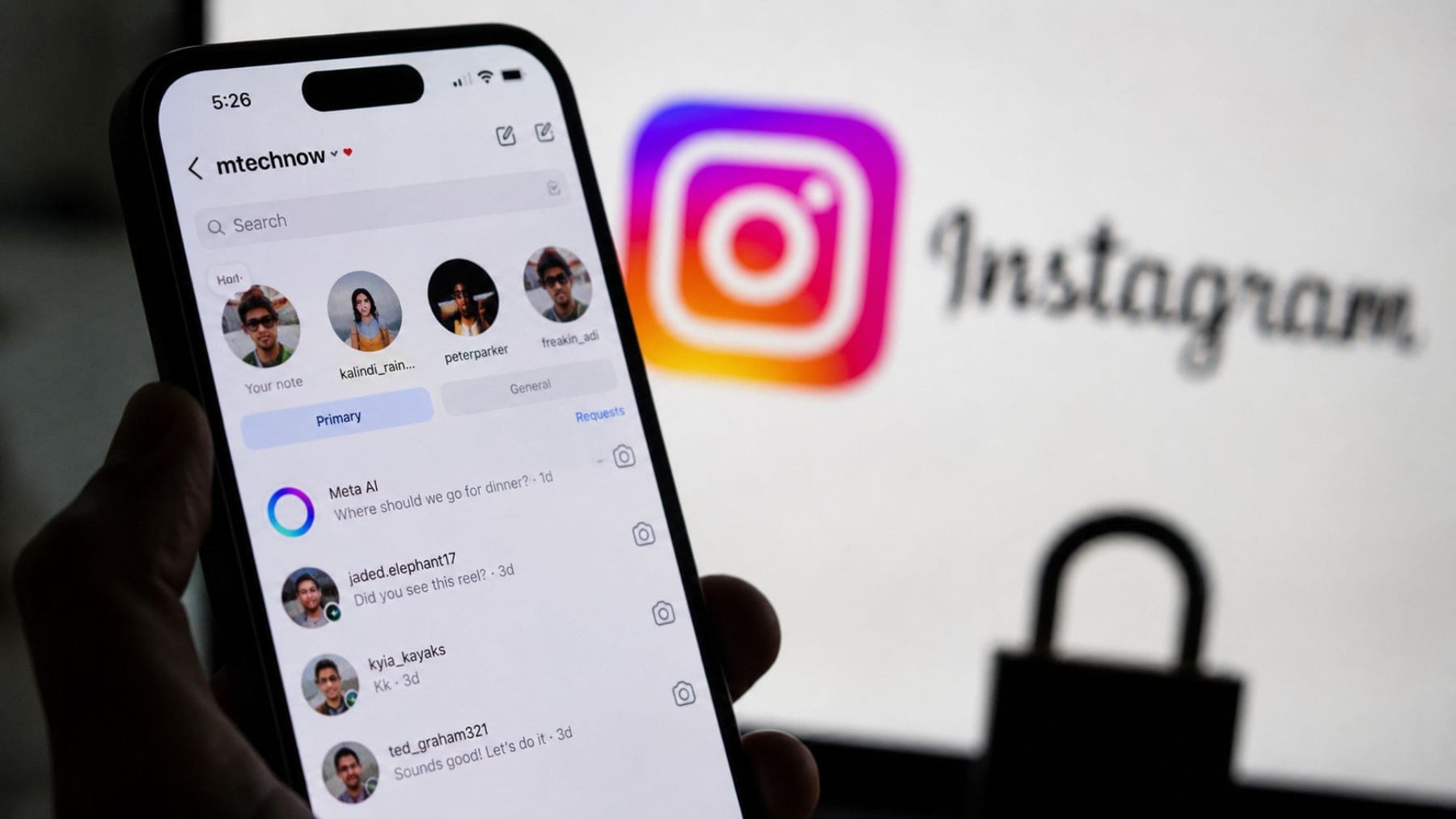 Instagram elimina el cifrado de extremo a extremo en mensajes directos mientras Meta refuerza la moderación.