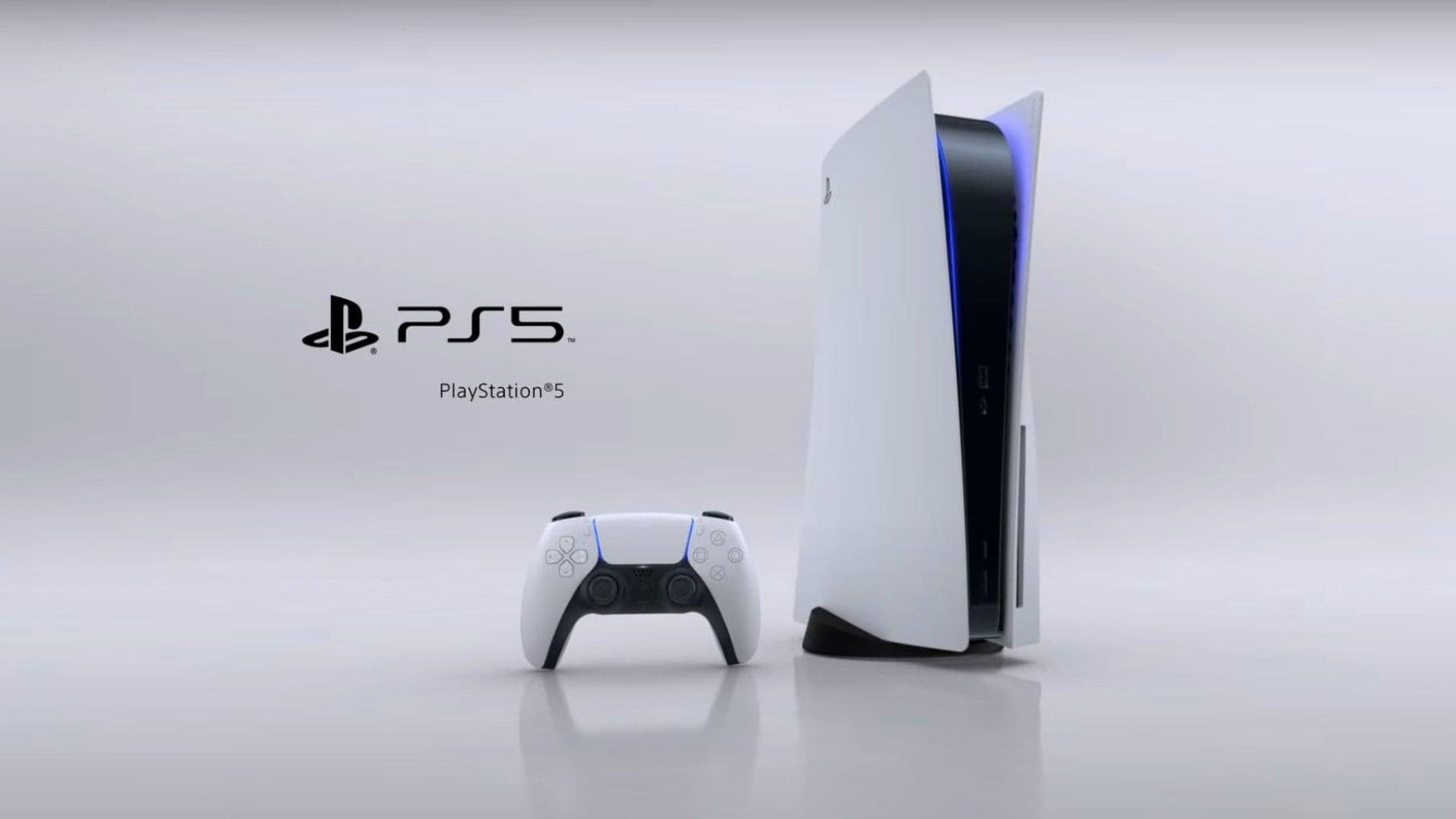 Consola PlayStation 5 junto al mando DualSense tras el lanzamiento de la actualización 26.04-13.40.00